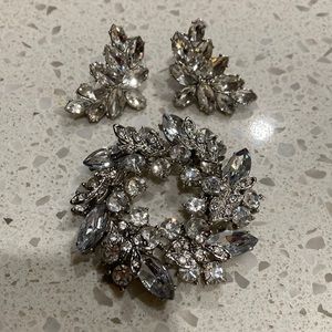 Broach and Earring set